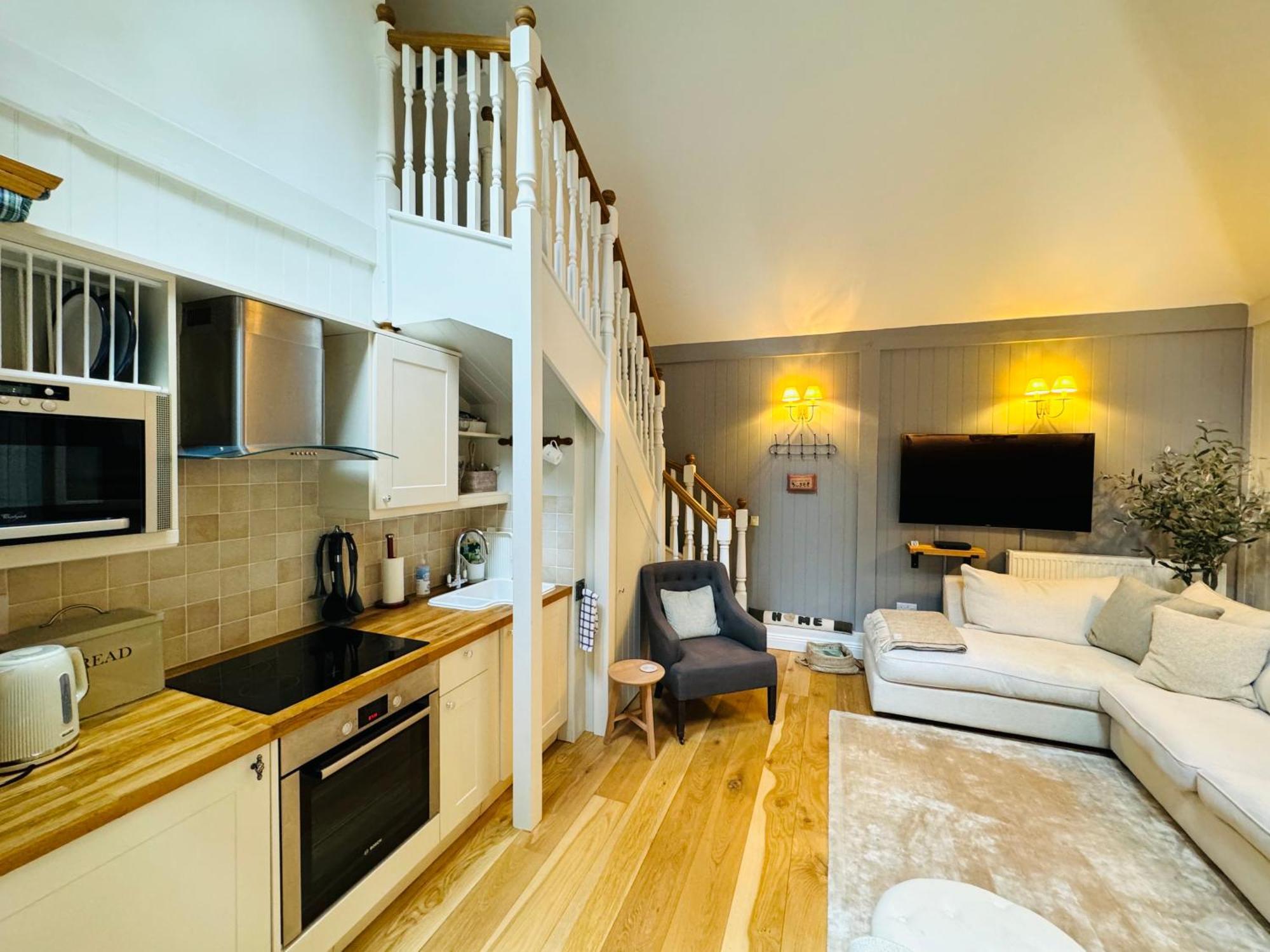 Little Woodside A Beautiful New Forest Self Contained Private Luxury Annexe New Milton Eksteriør bilde